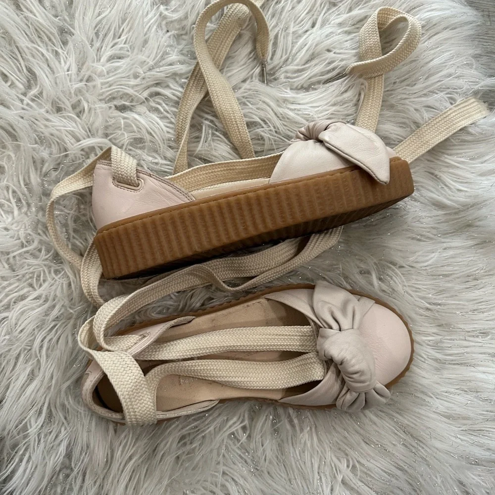 FENTY PUMA by Rihanna Bow Creeper Pink Tint Oatmeal Sandal Women's Sz 6